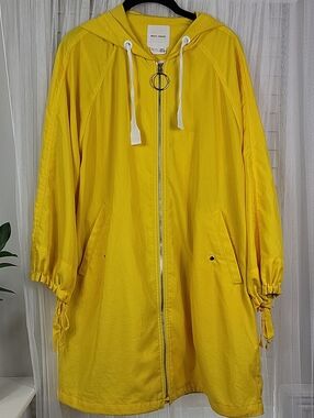 Basic House Bright Yellow NeoPlastique Hooded Outdoor Oversized Coat.  Size XXS